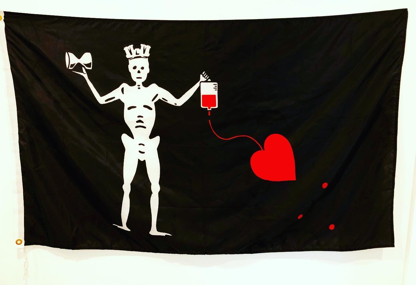 Bandera médica de barba sangrienta de 3'x5'